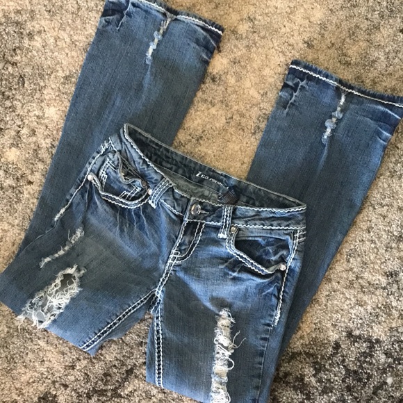 ZCO Premium Destroyed Distressed Bootcut Jeans - Picture 2 of 15